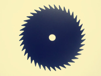 園林工具刀片多久打磨更換一次？