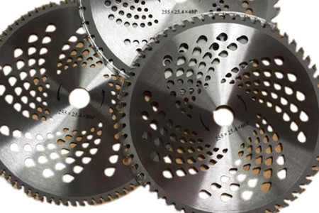 綠籬機(jī)刀片質(zhì)量如何判斷？幾招全搞定！