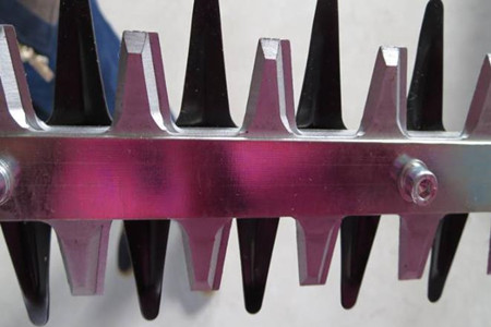 綠籬機刀片發(fā)貨前，廠家要做哪些準備工作？