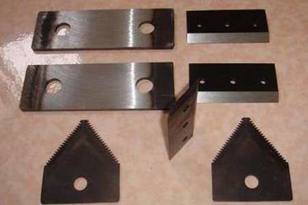 調(diào)整割草機(jī)刀片，讓草坪修剪更簡(jiǎn)單！